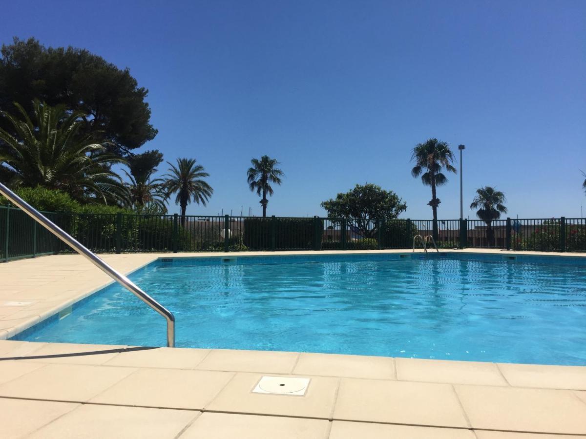 Studio 127, Vue Mer Et Piscine, Port Santa Lucia Сен-Рафаэль Экстерьер фото