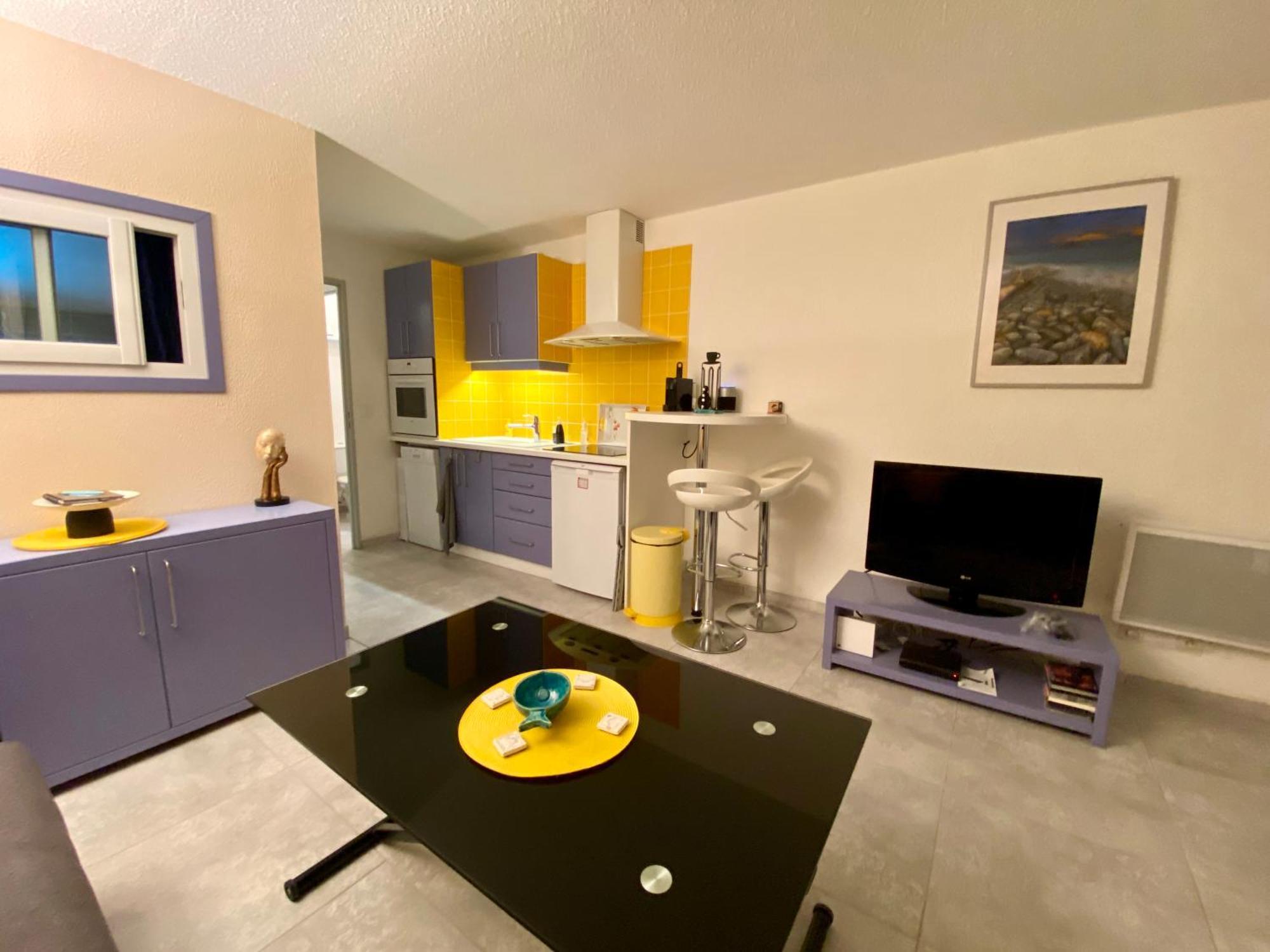 Studio 127, Vue Mer Et Piscine, Port Santa Lucia Сен-Рафаэль Экстерьер фото
